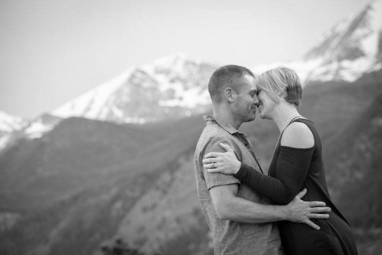 engagement photographer mountains estes park