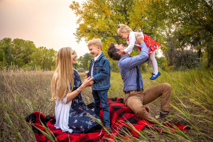 family at play fort collins family photographer