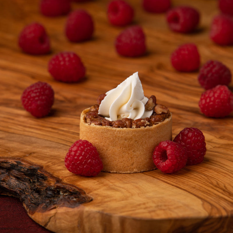 food photography raspberry dessert